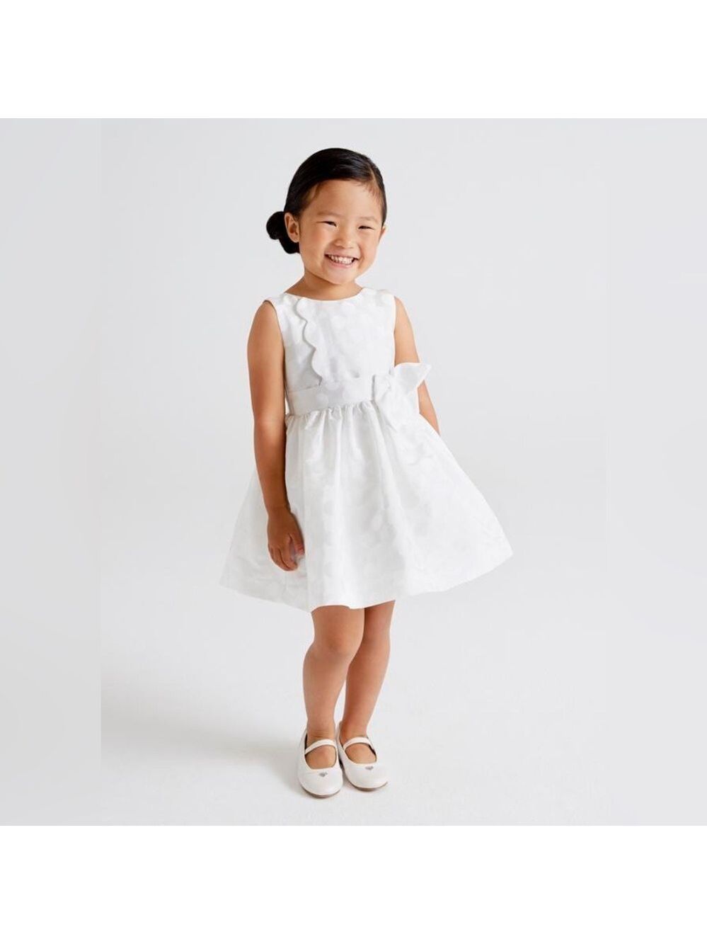 Size 6 Girls Mayoral Elegant White Kids Dress with Bow
